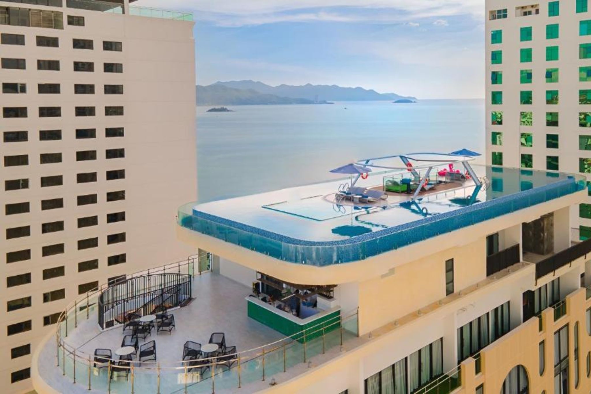 Phân tích thiết kế khách sạn Grand Tourane Nha Trang